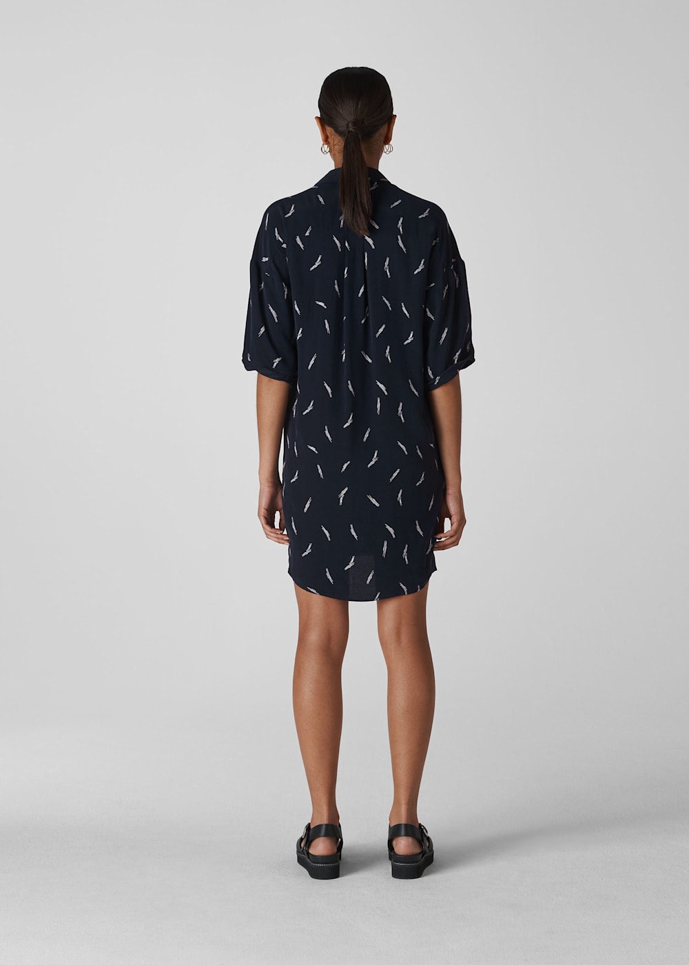 Whistles lola store