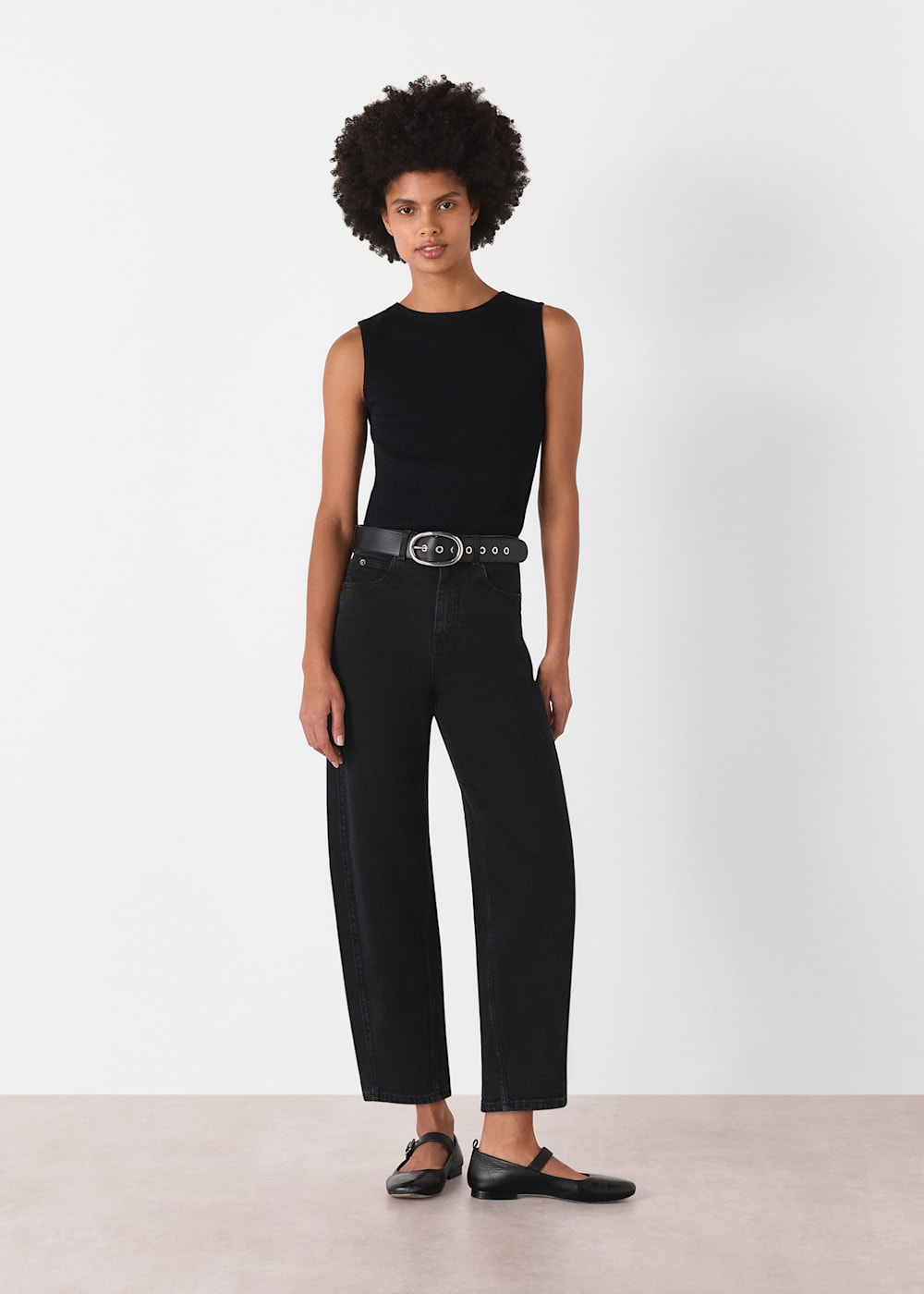 STRETCH BARREL LEG JEAN STRETCH BARREL LEG JEAN
