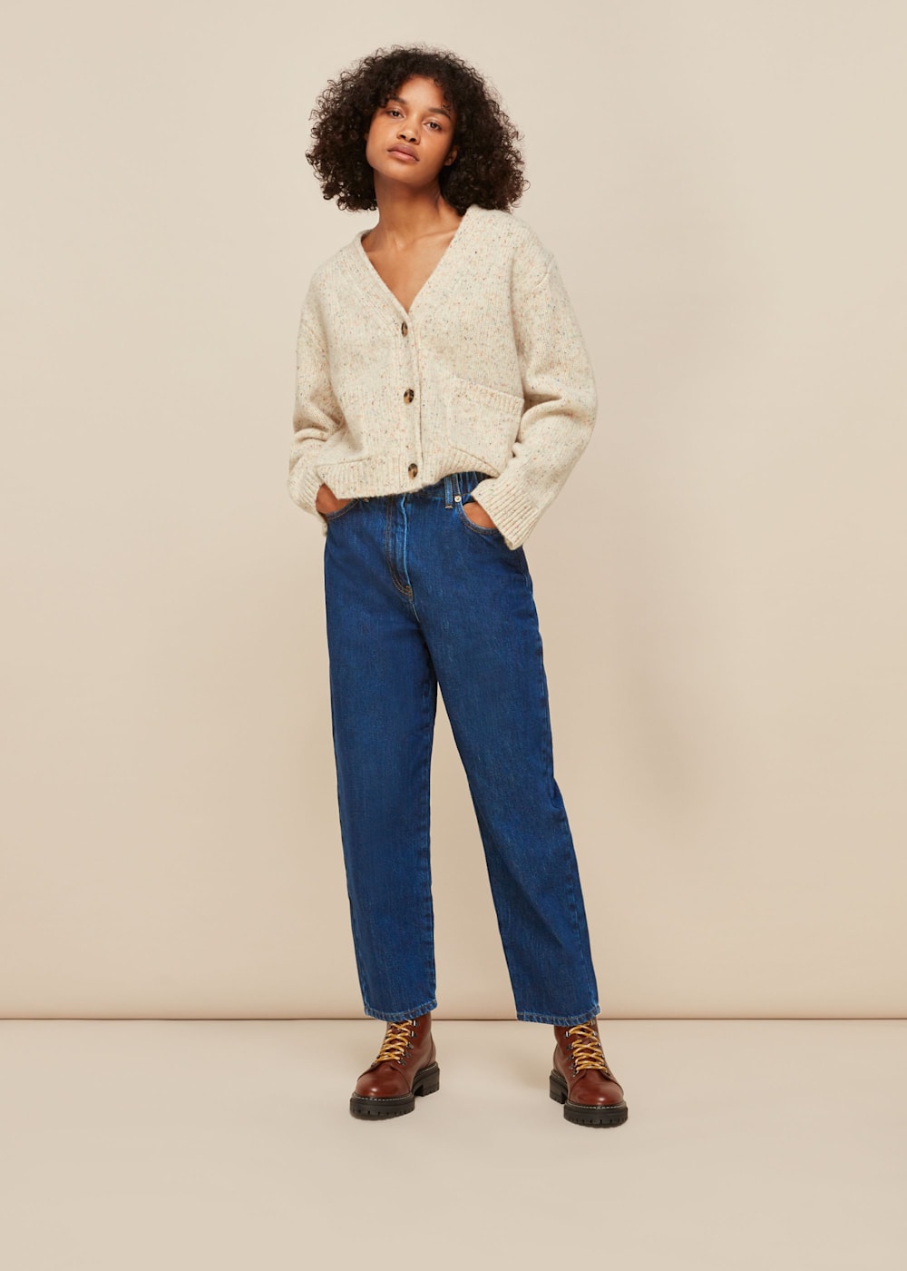 Elastic waist straight leg jeans 2025