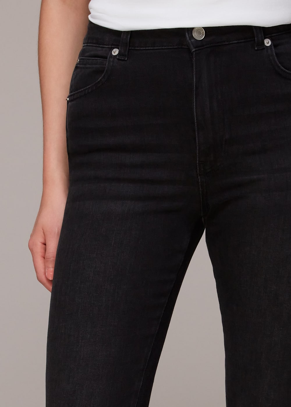 Black jeans with frayed bottoms shop