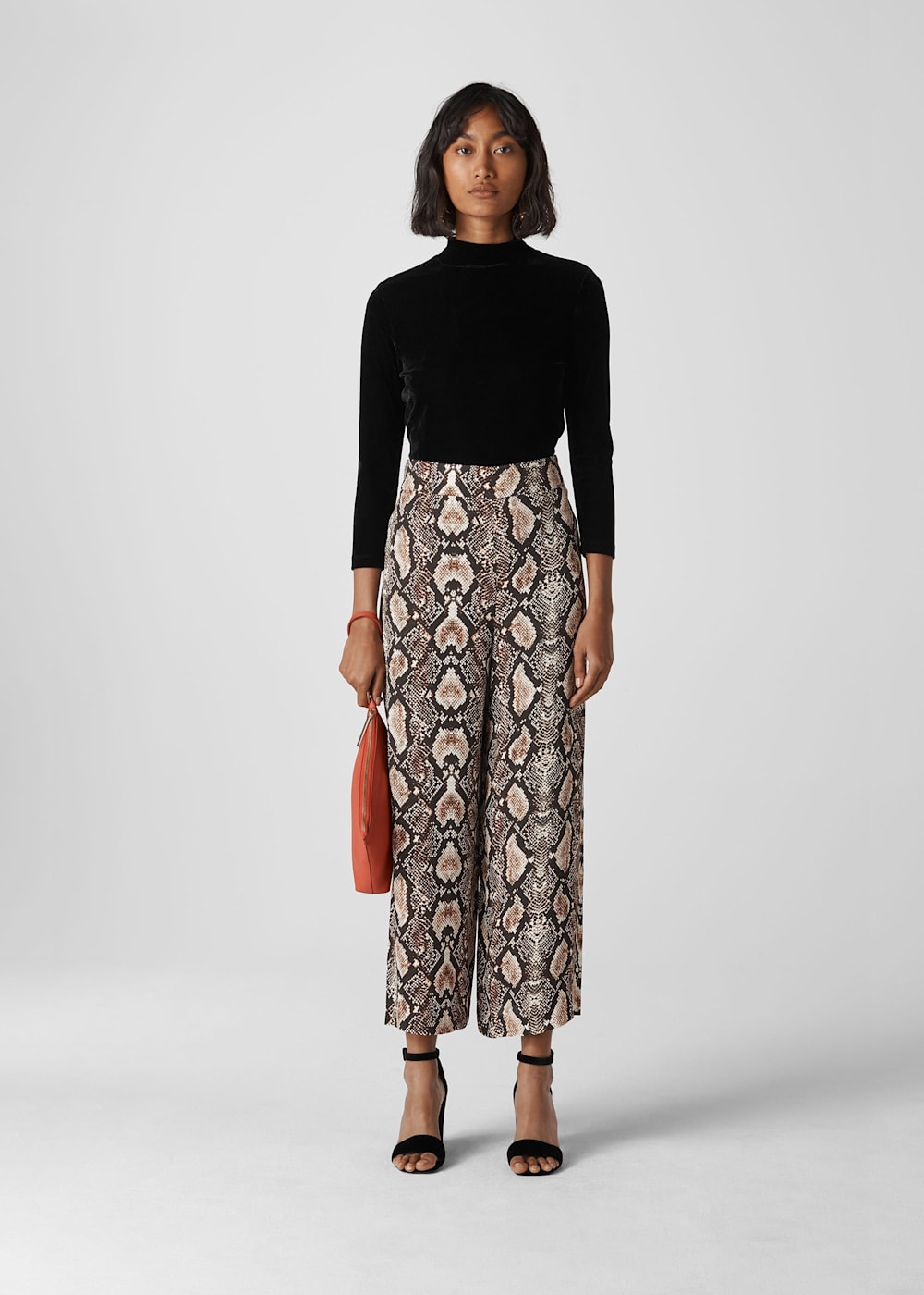 Snake print trousers outfit top