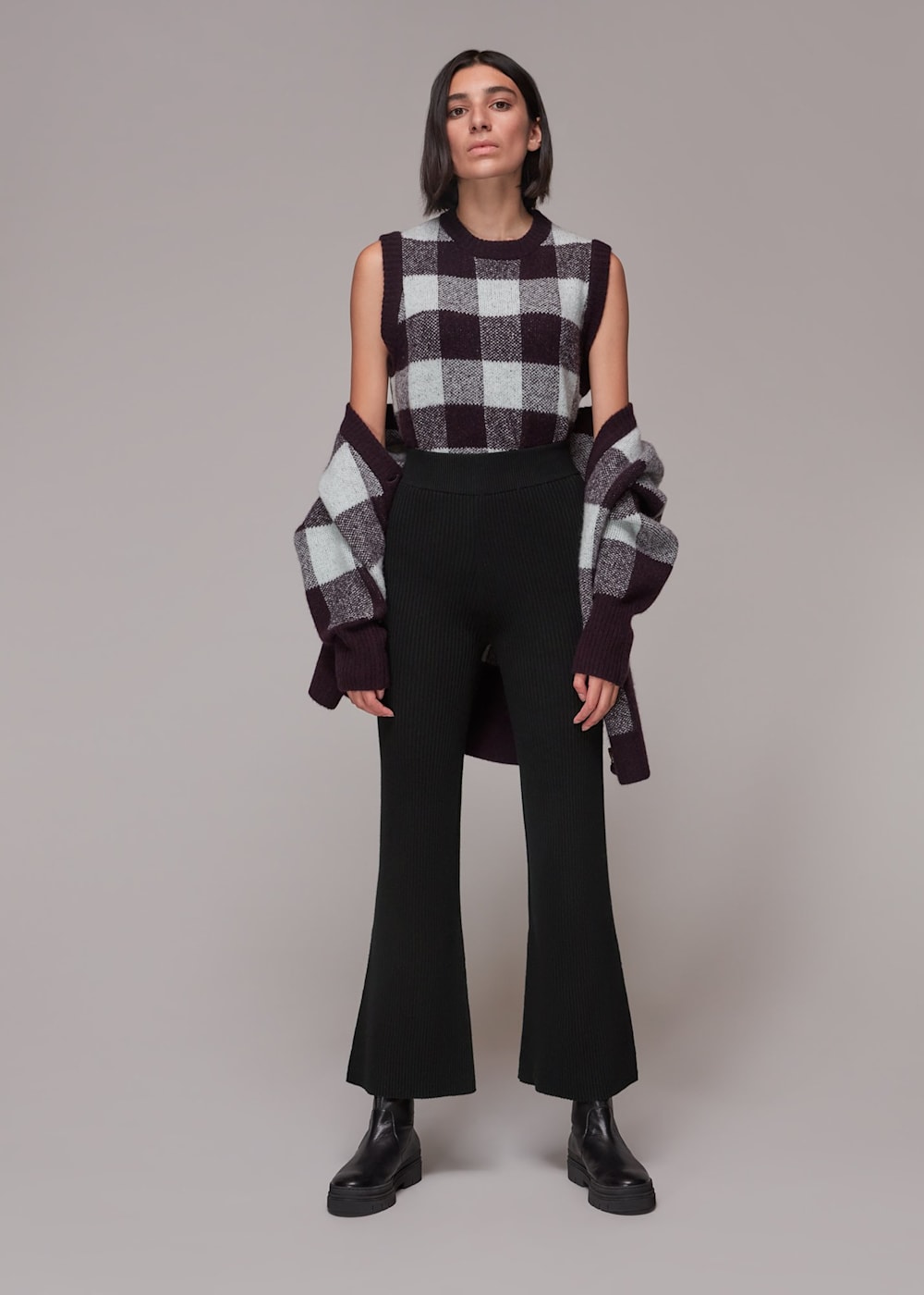 Black ribbed flare trousers outlet