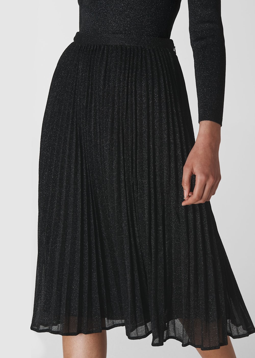Black sparkly pleated skirt new arrivals