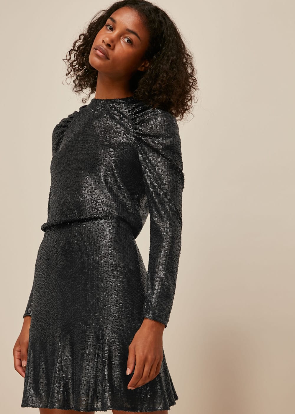 Flippy sequin dress shop