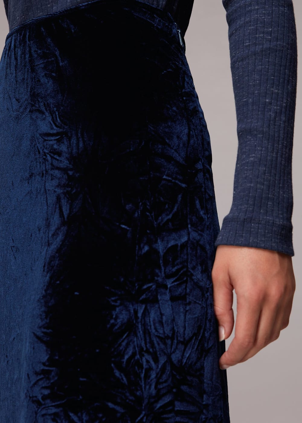 Whistles Mia Crushed Velvet Skirt Navy Size 0