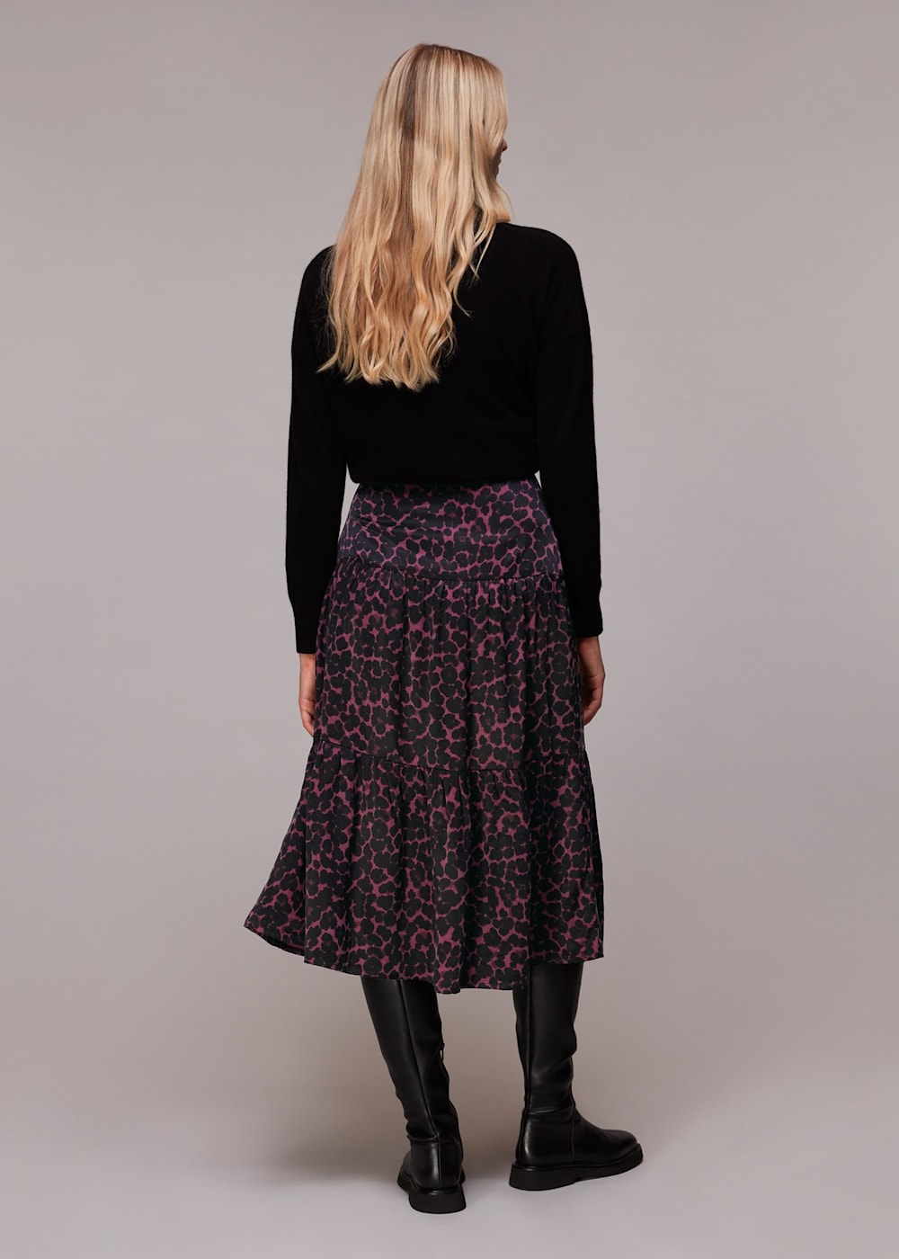 Pink tiered skirt outlet