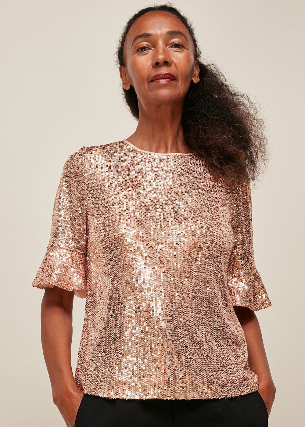 How to wear a sequin top new arrivals
