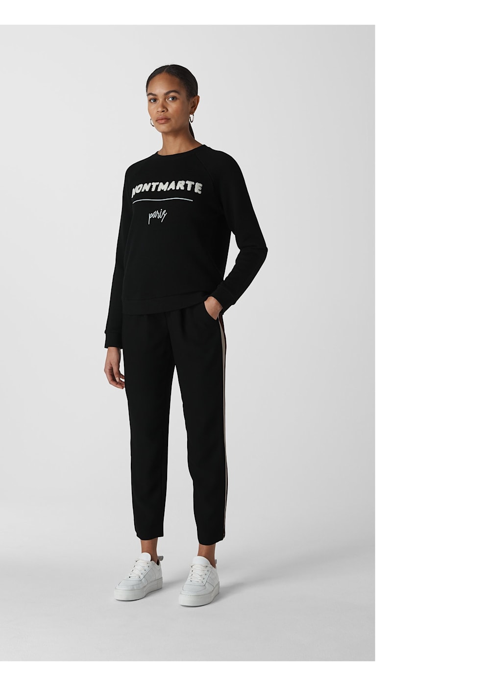 Black Montmartre Sweatshirt