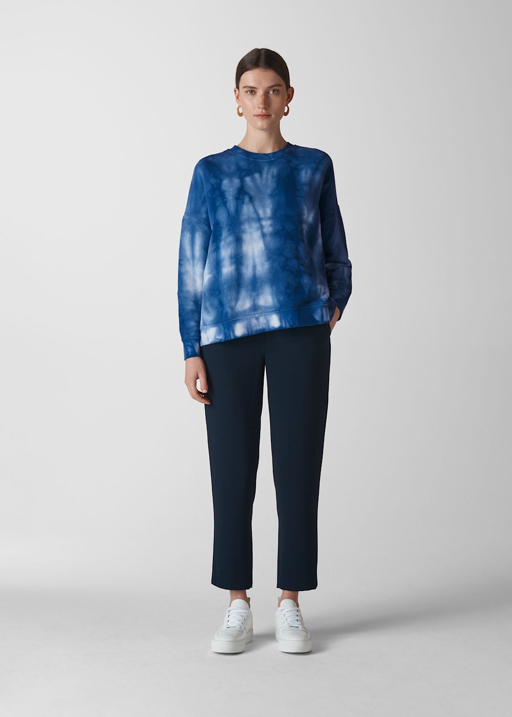 Tie dye blue sweatshirt online