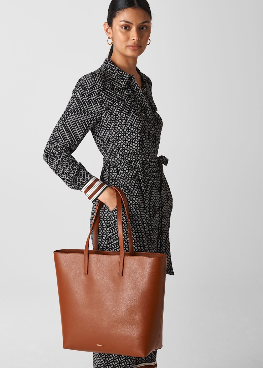 Unlined leather tote bag 2025