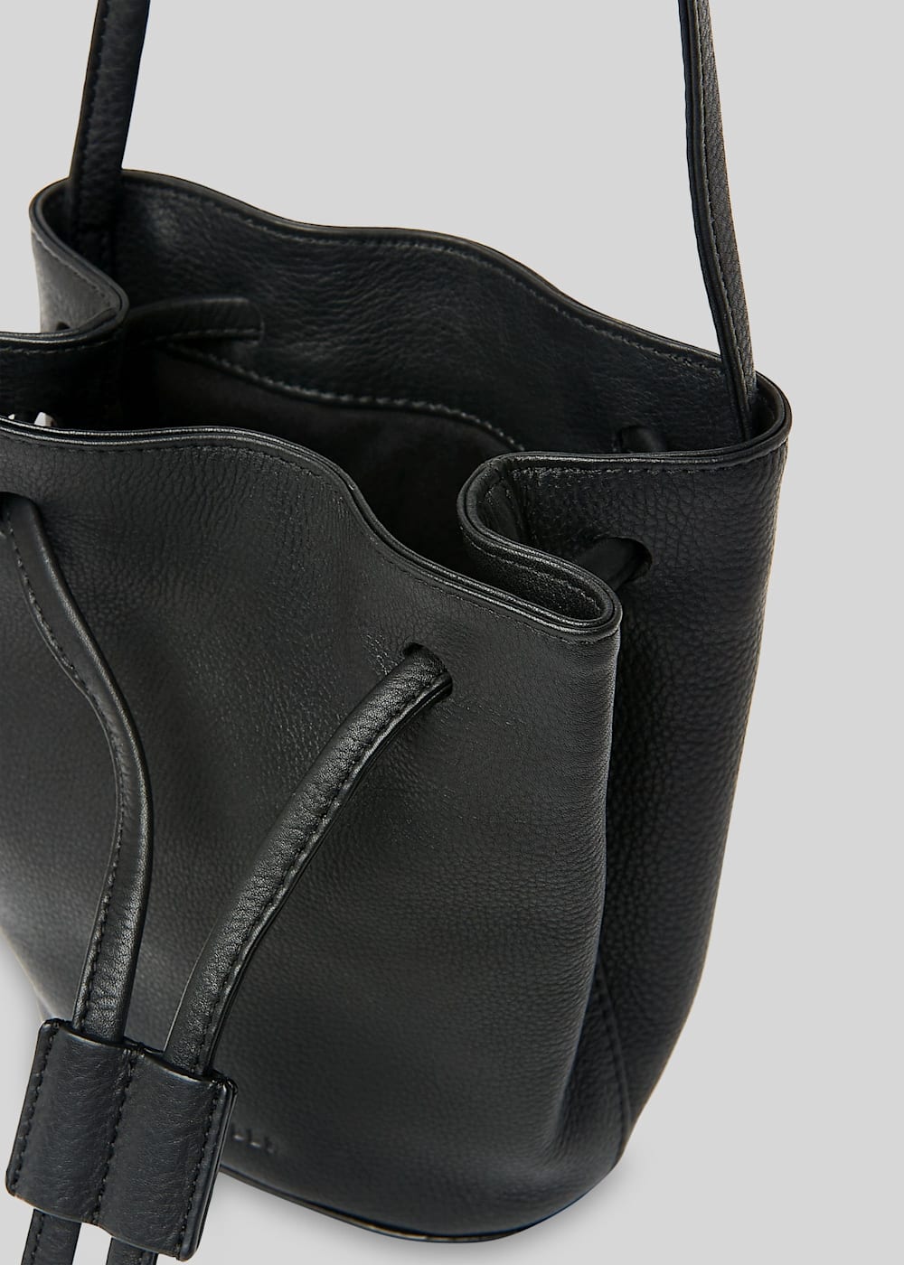 Black Ammie Mini Drawstring Bag