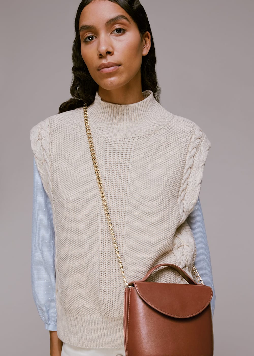 Tan chain bag 2025