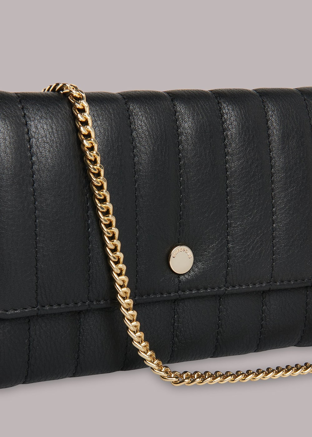 Black crossbody chain purse hotsell
