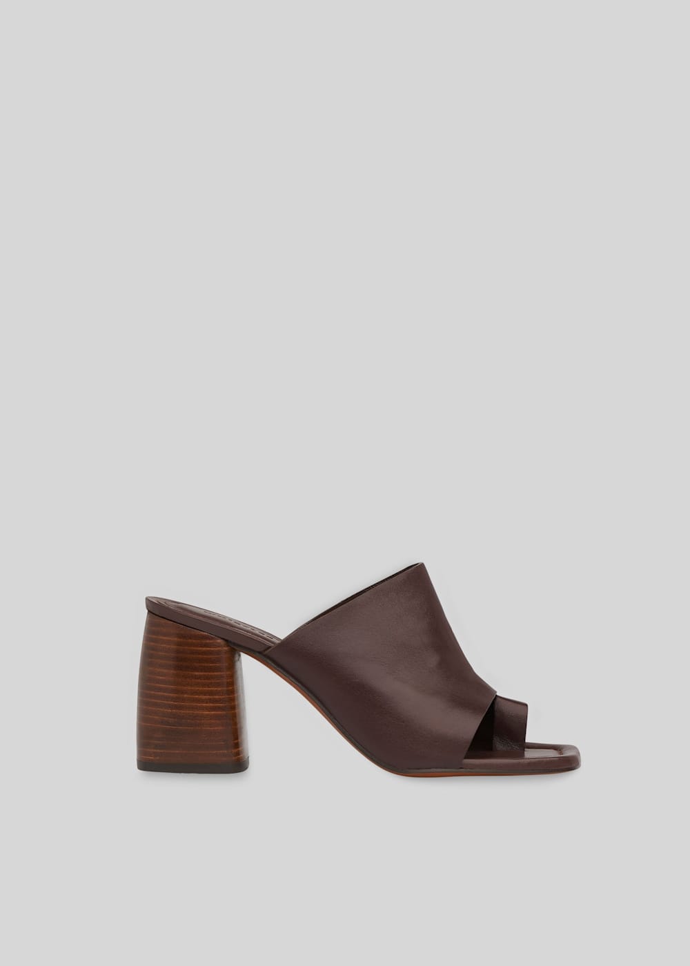 Toe loop mules outlet