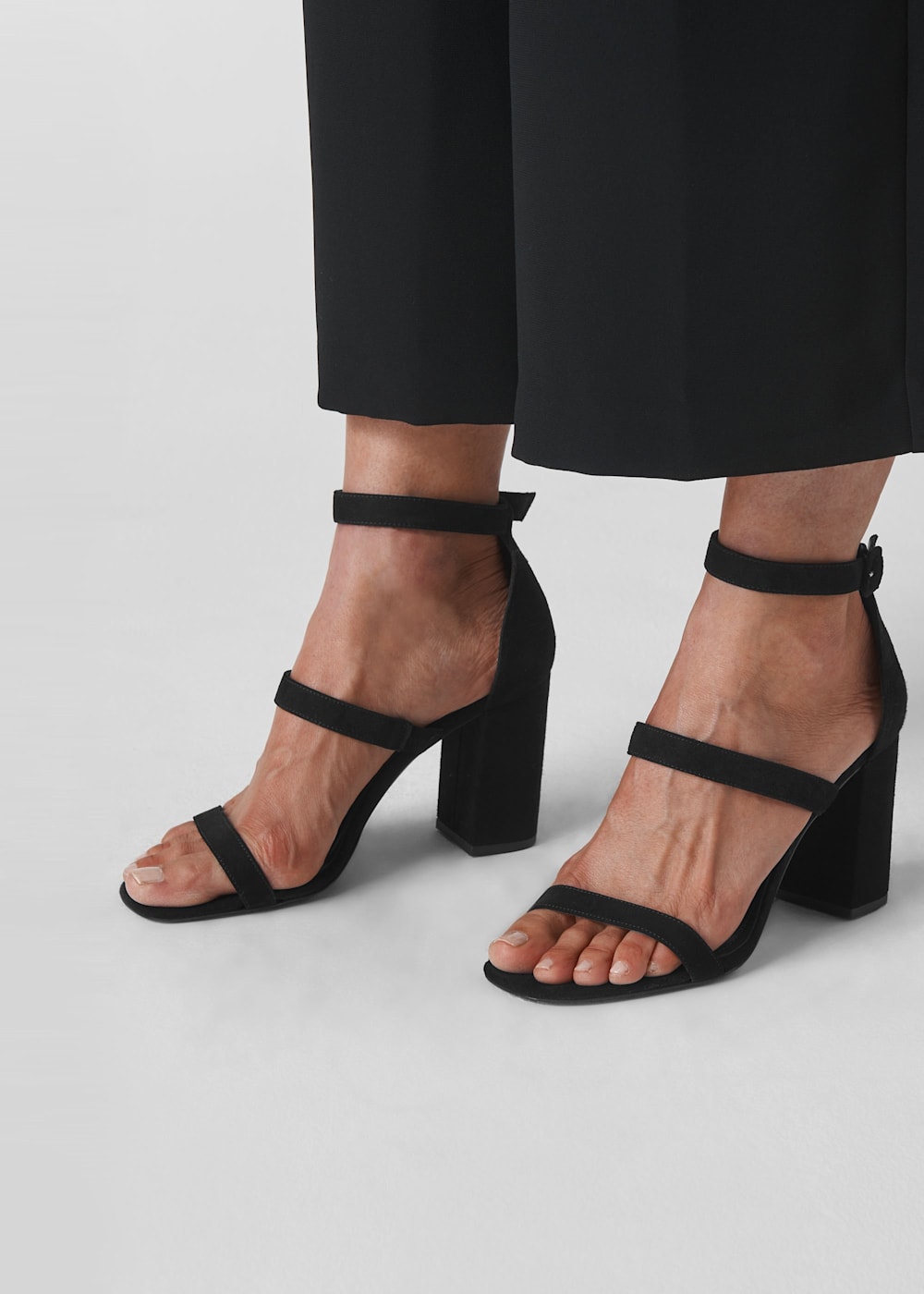 Black Hayes Block Heel Sandal WHISTLES Whistles UK