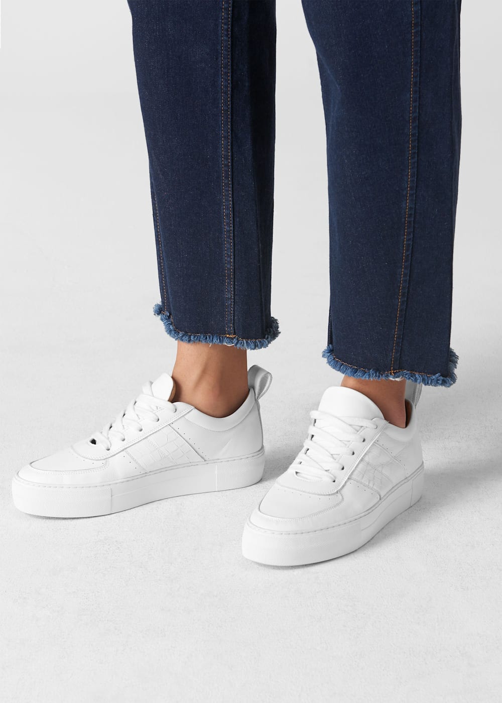 Anna Snake Deep Sole Trainer