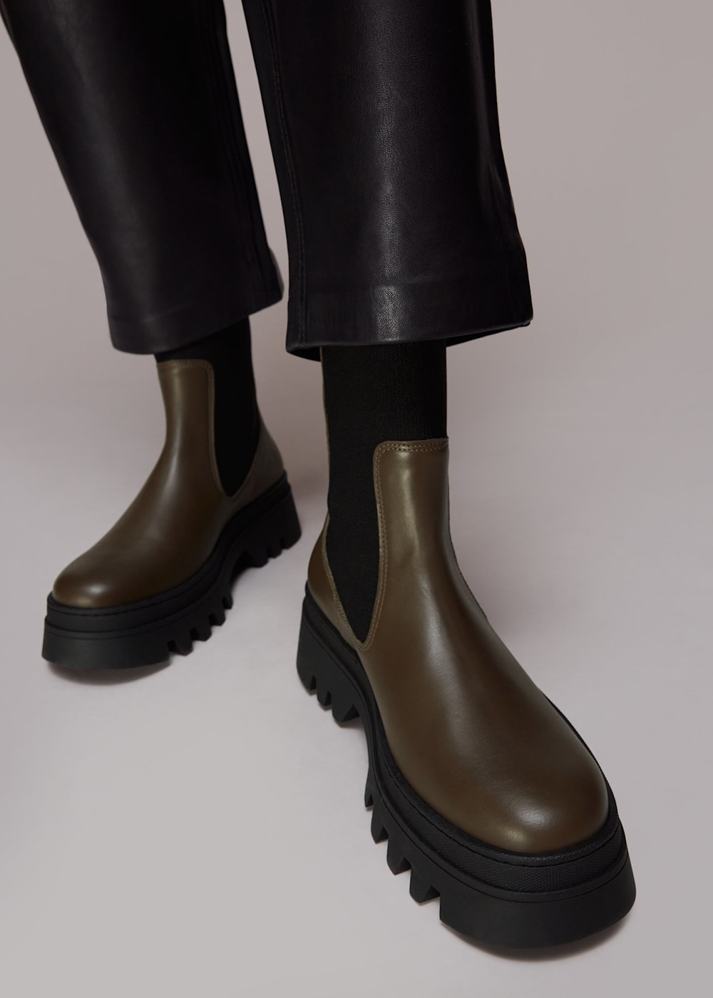 Flat chunky chelsea boots clearance
