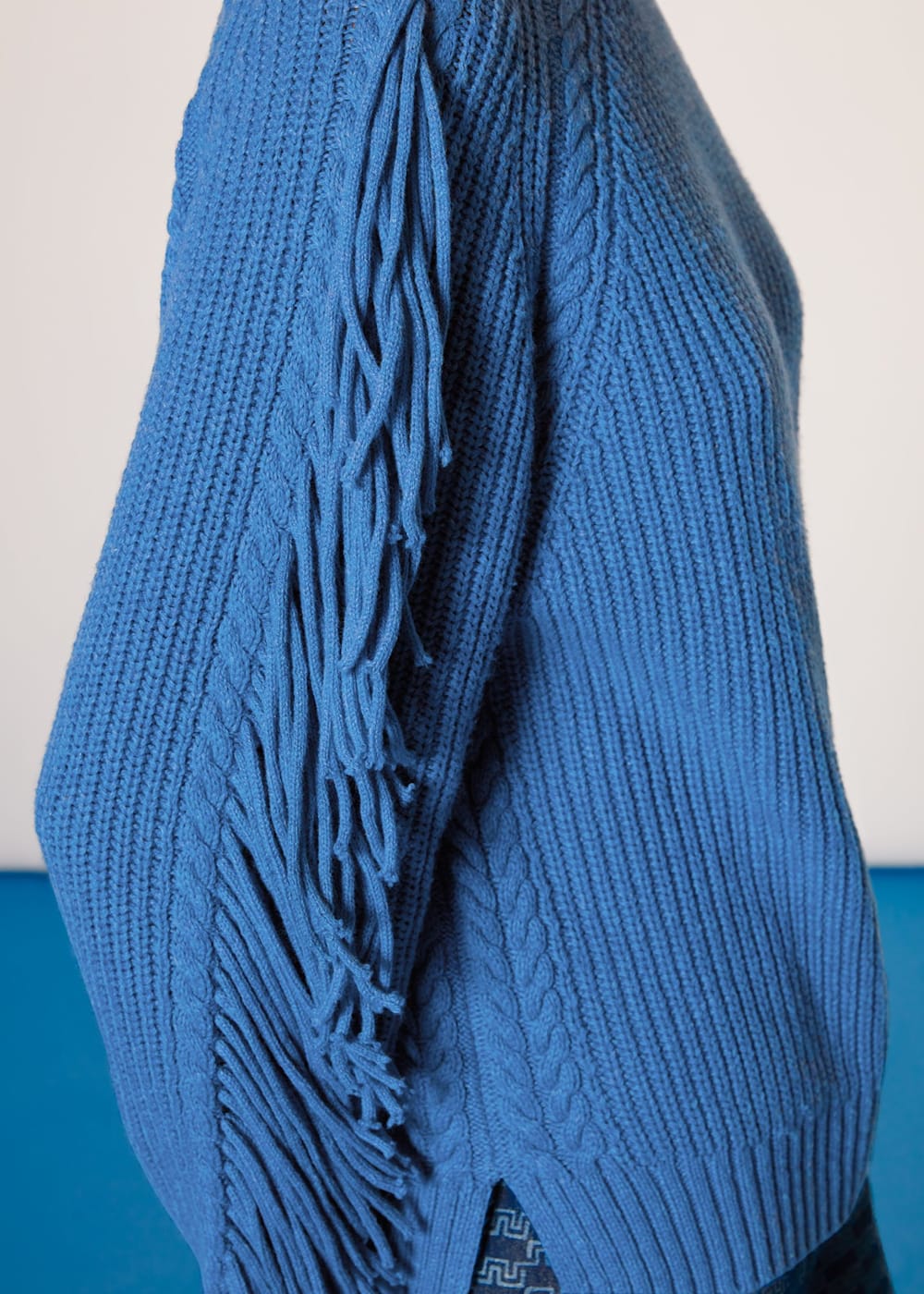 whistles-fringe-sleeve-cable- whistles-fringe-sleeve-cable-