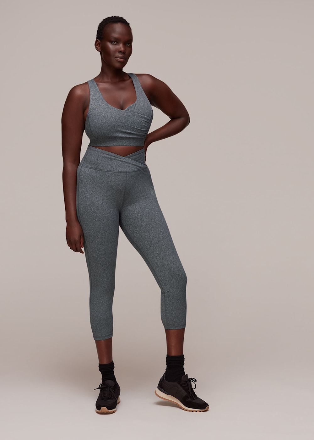 Cropped sports leggings sales