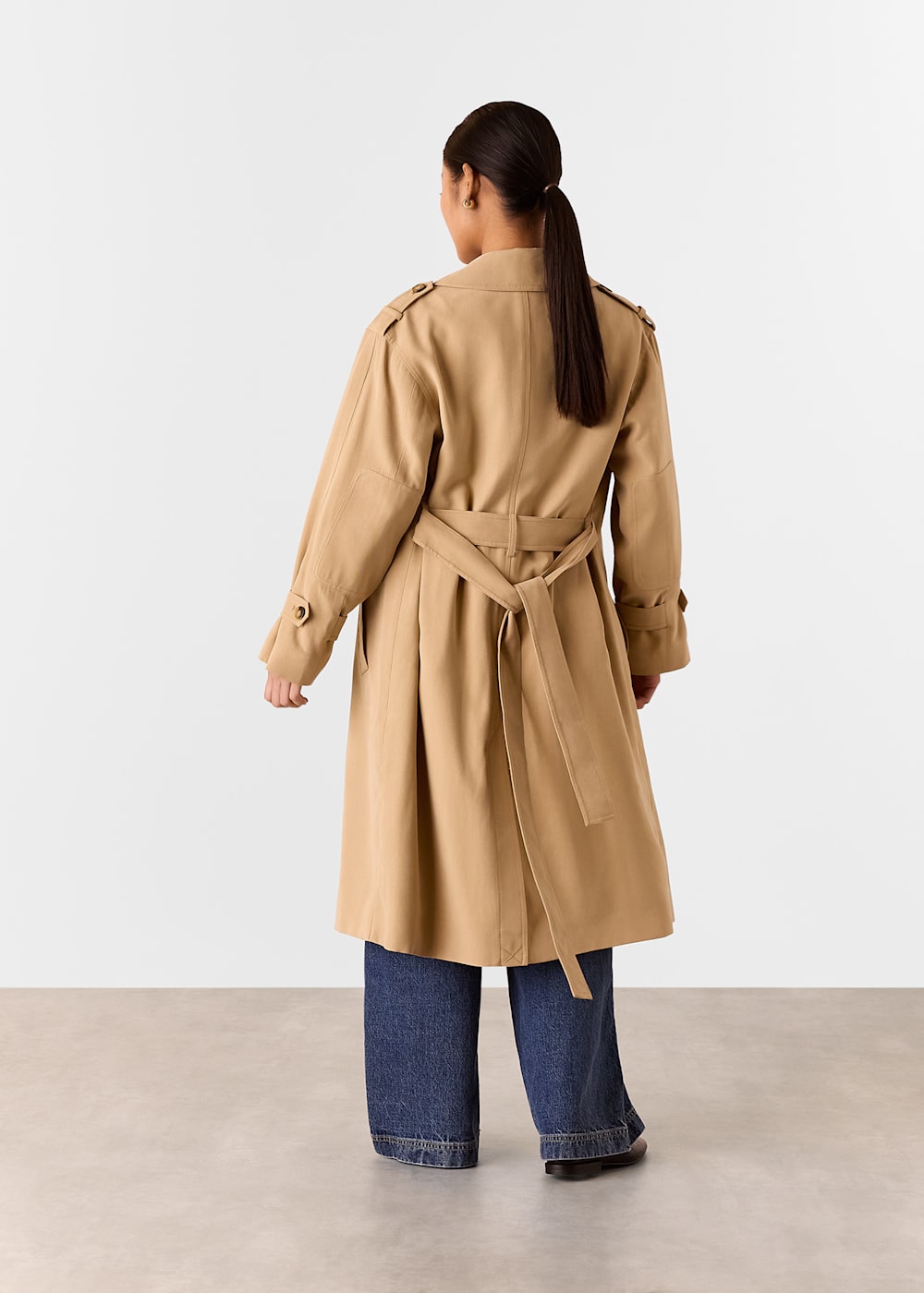 Beige coat petite top
