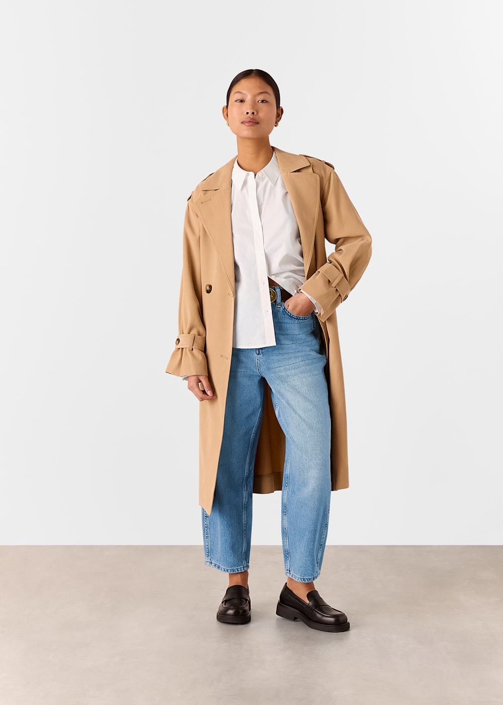 Light Wash Authentic Barrel Leg Jean | WHISTLES | Whistles US | Light Wash Authentic Barrel Leg Jean | WHISTLES | Whistles US |