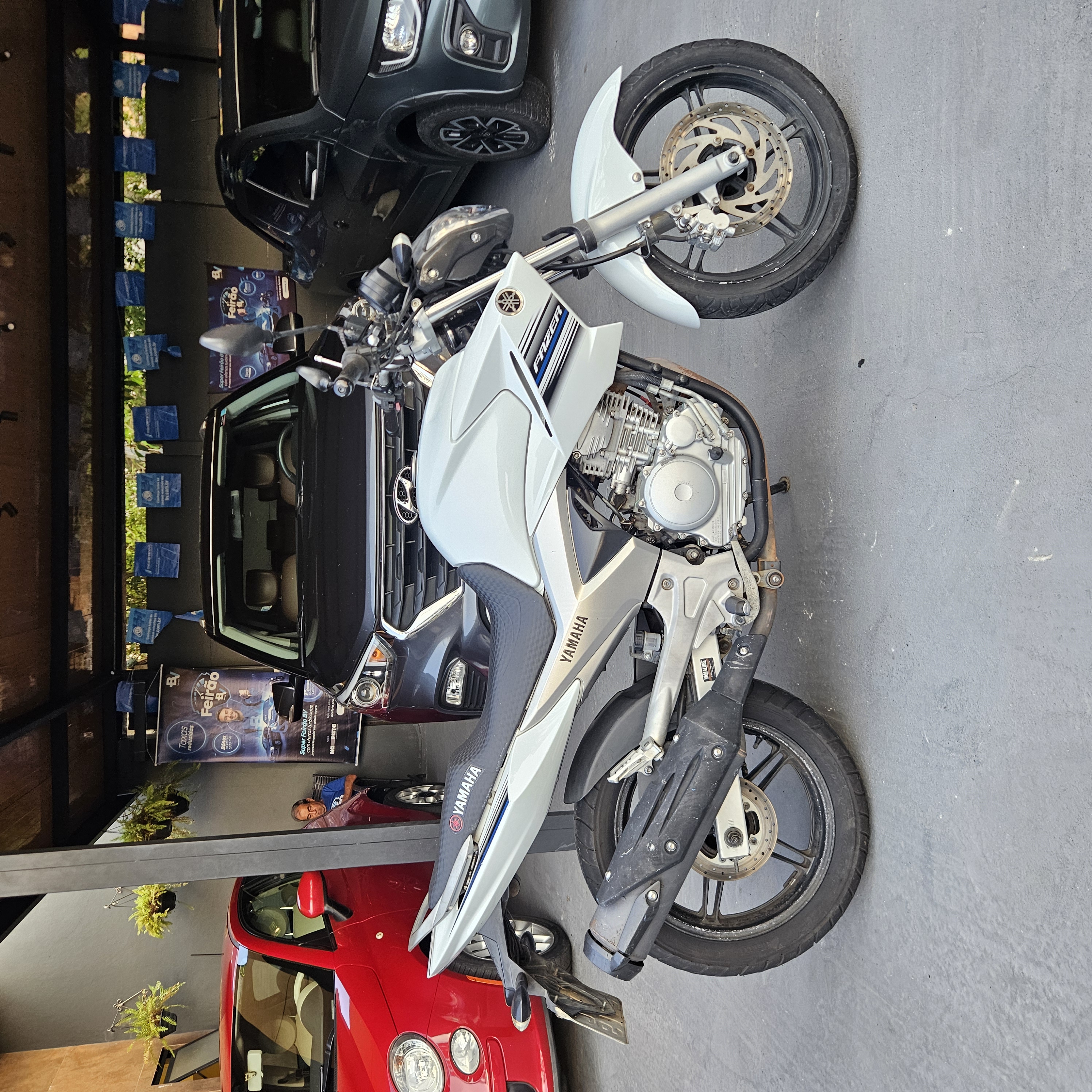YAMAHA Fazer 250 miniatura 6