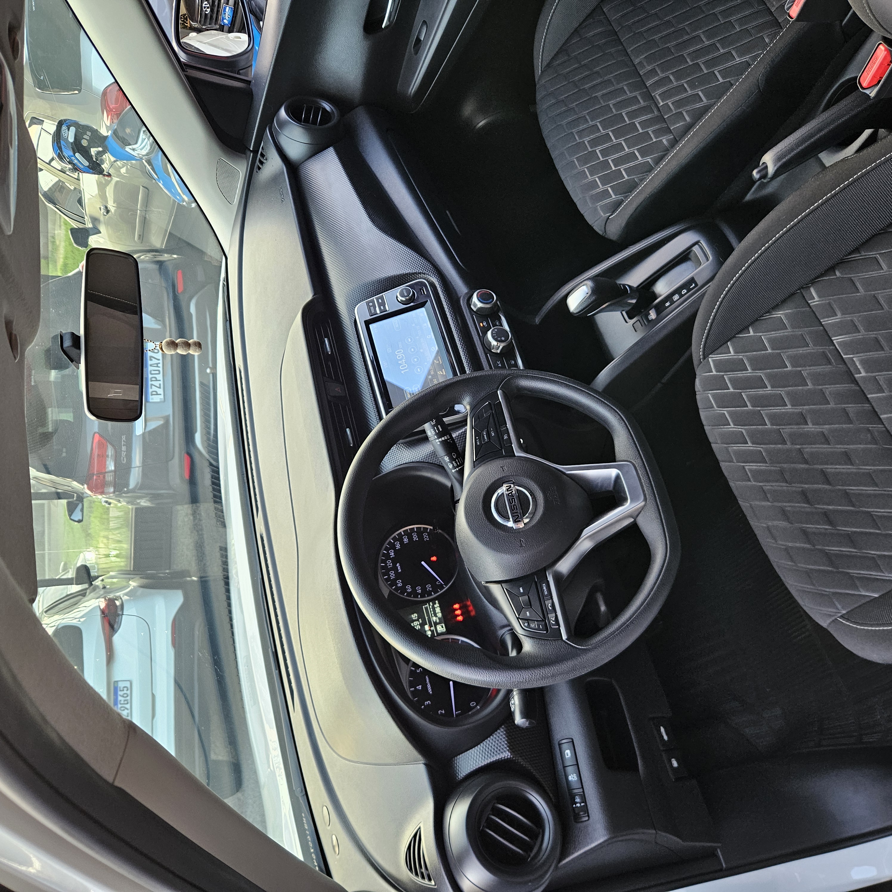 NISSAN Kicks Sense miniatura 4