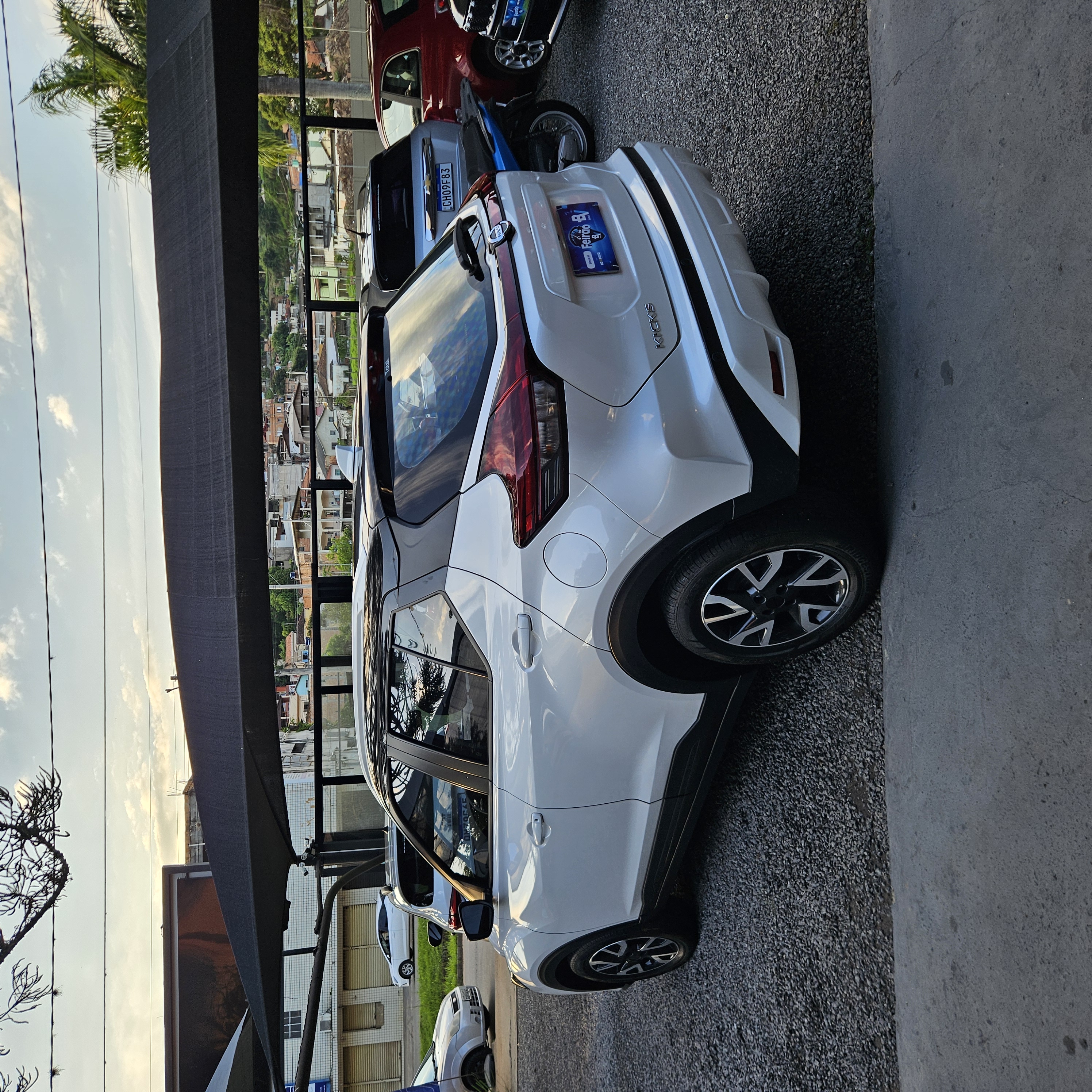 NISSAN Kicks Sense miniatura 10