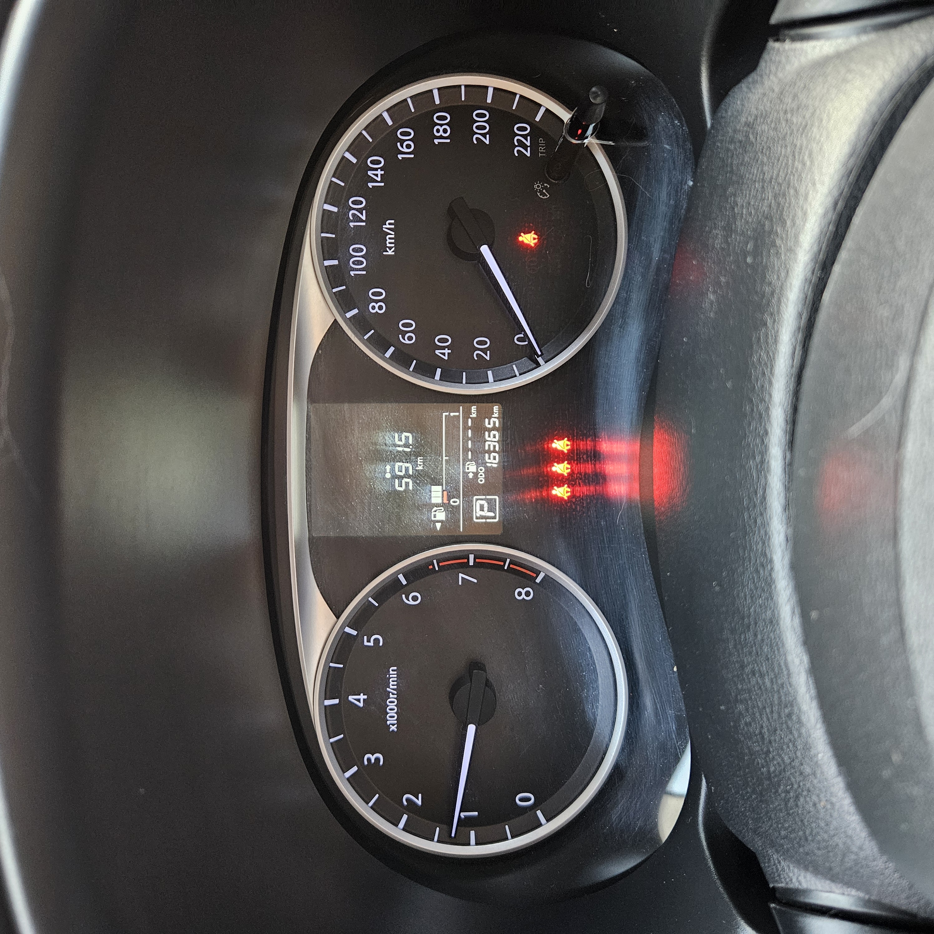 NISSAN Kicks Sense miniatura 5
