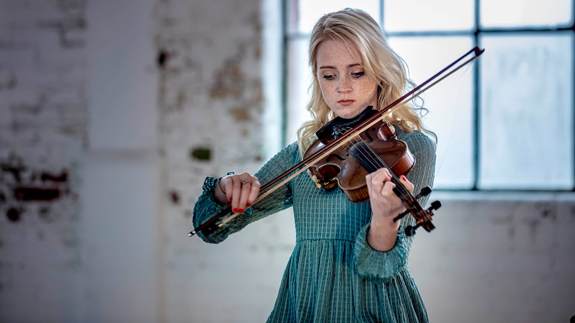 Sruth | Player | TG4 | Irish Television Channel, Súil Eile
