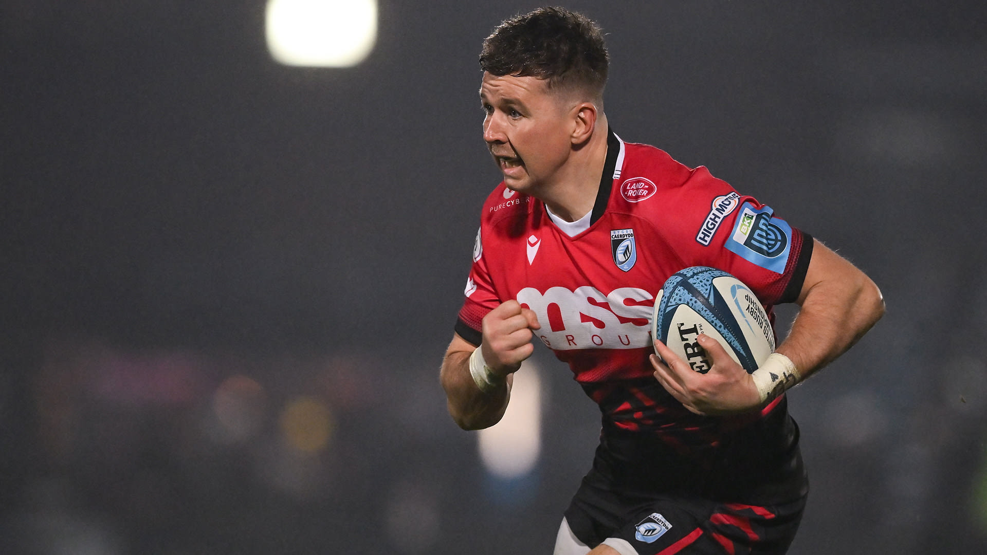 rugba-beo-cardiff-rugby-v-scarlets-urc-player-irish-television