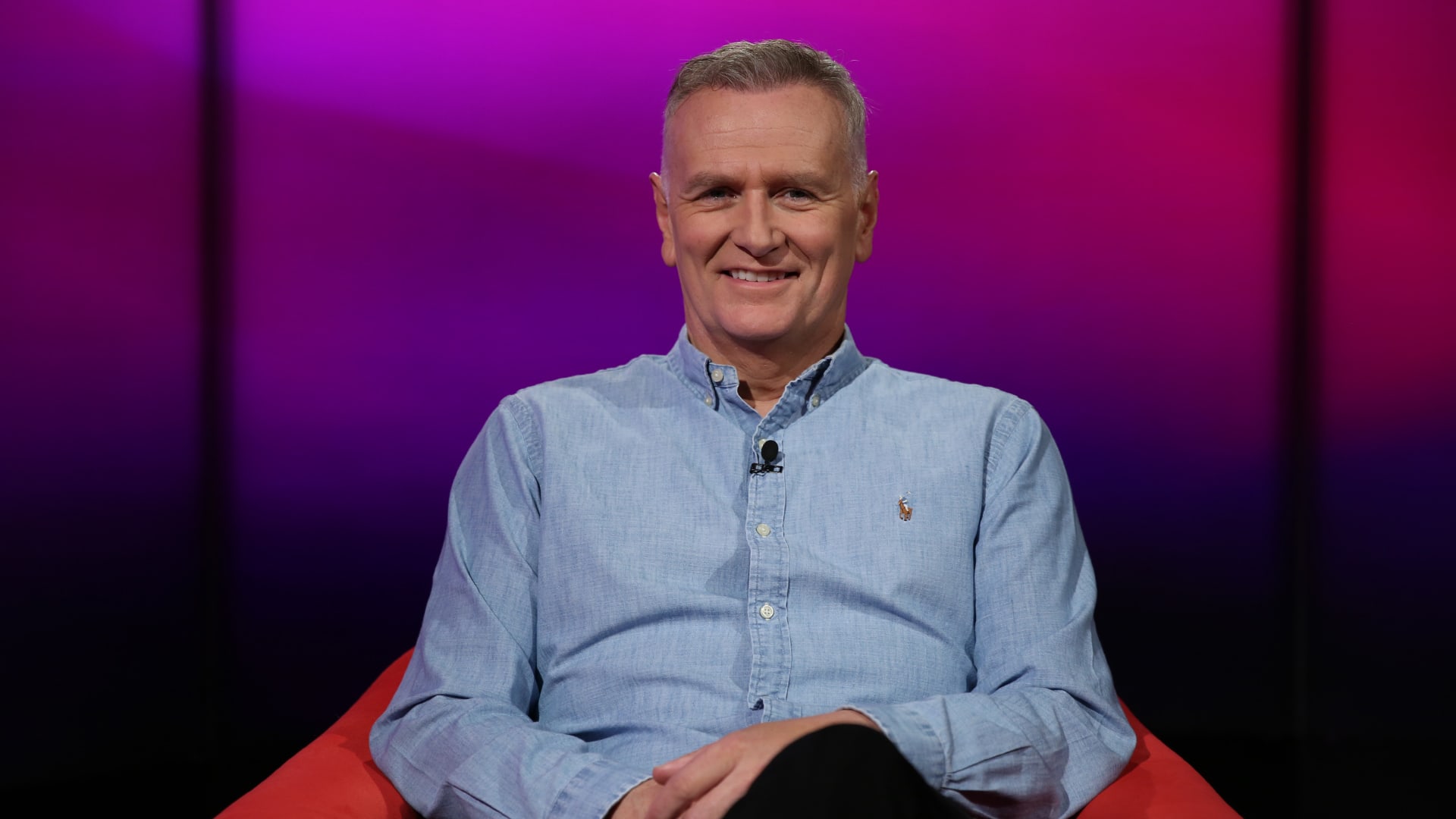 Uyqu sumkasidagi fetish Porno boglangan va jerked off