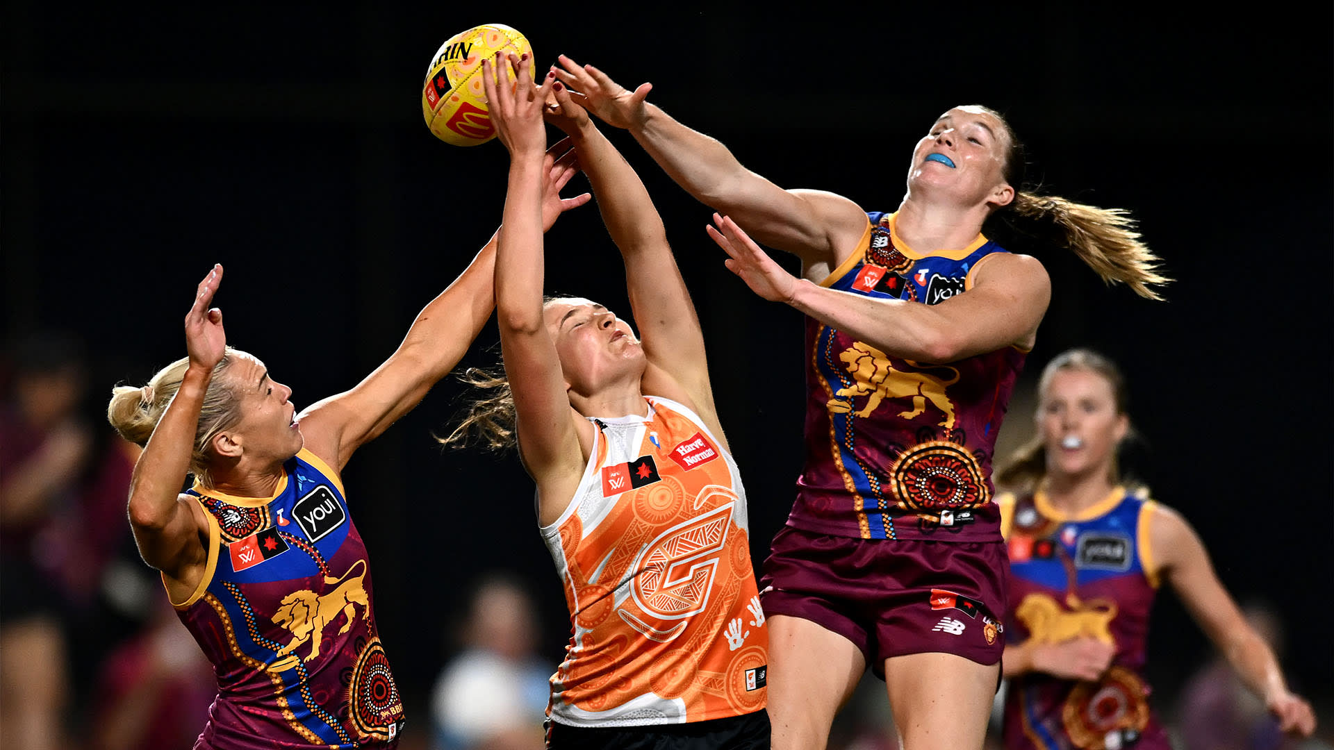 AFL Aussie Rules na mBan