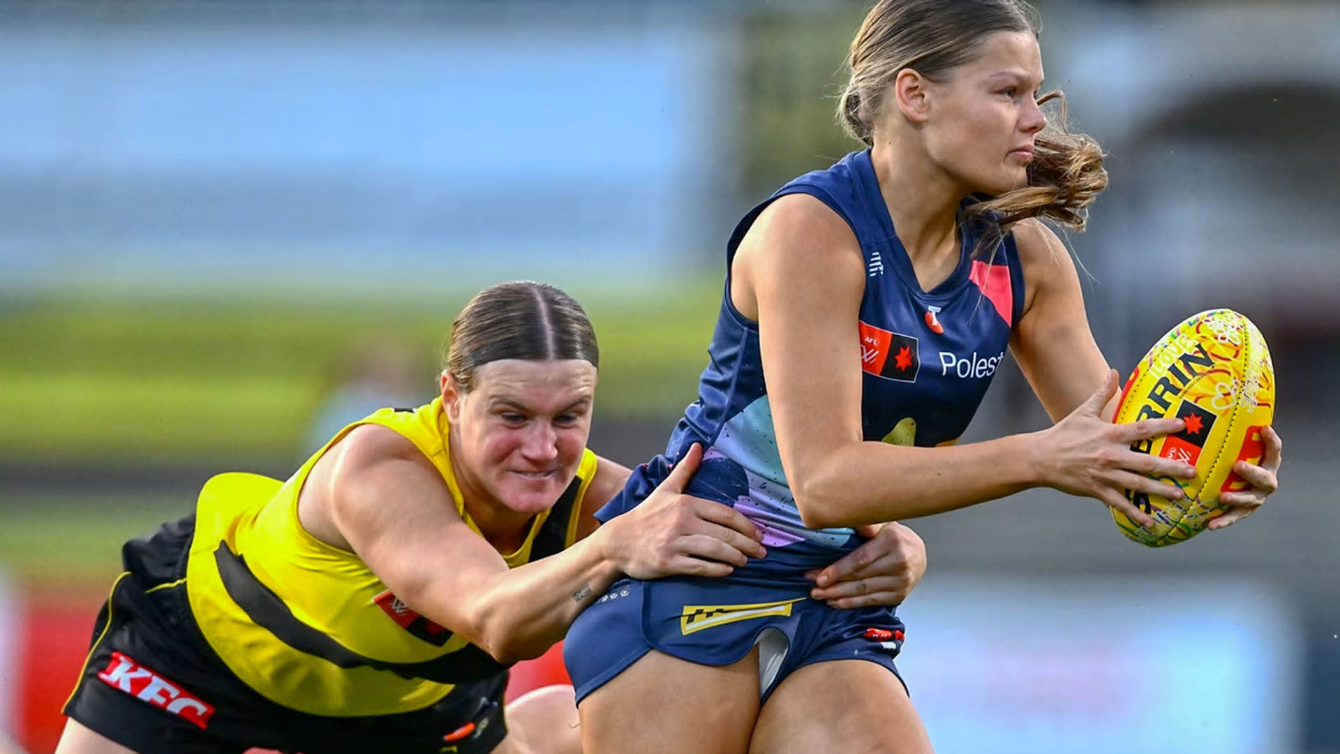 AFL Aussie Rules na mBan