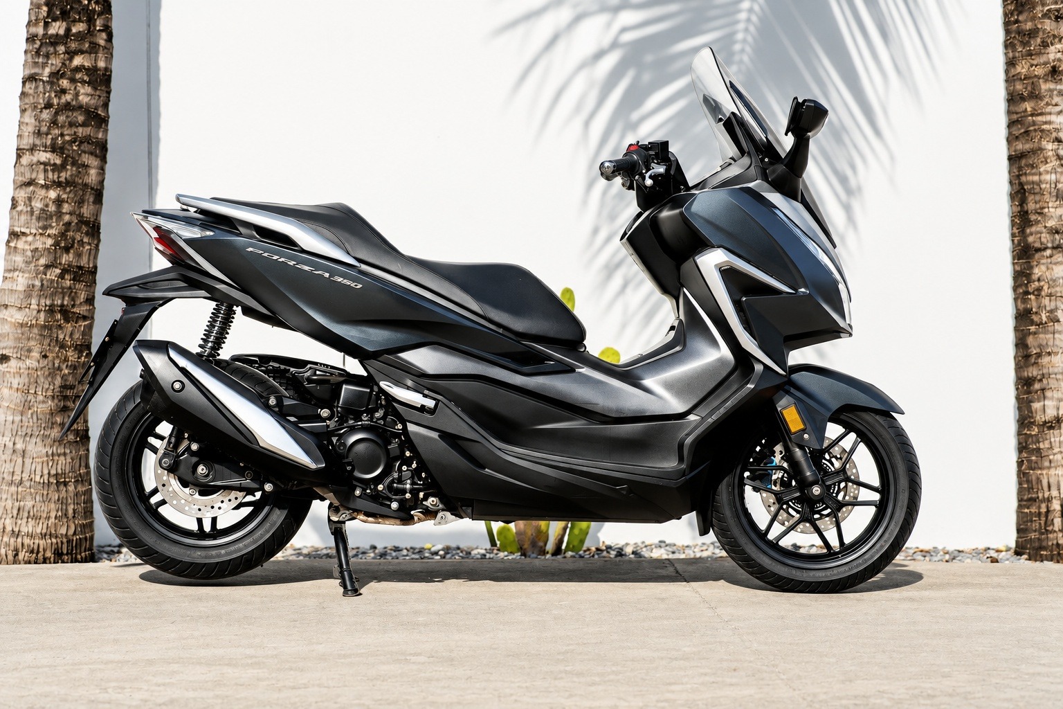 Honda Forza 350 - на закате