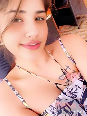 Almira - Featured Mumbai Escort