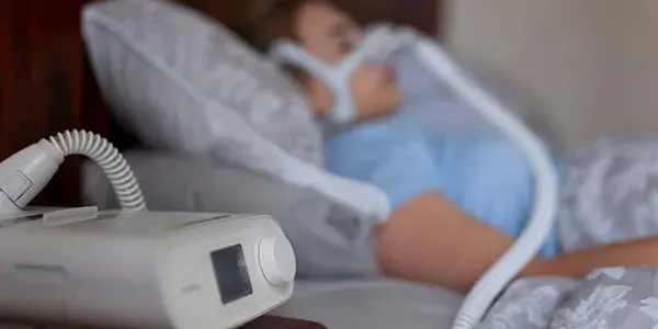 Tidur dengan alat CPAP