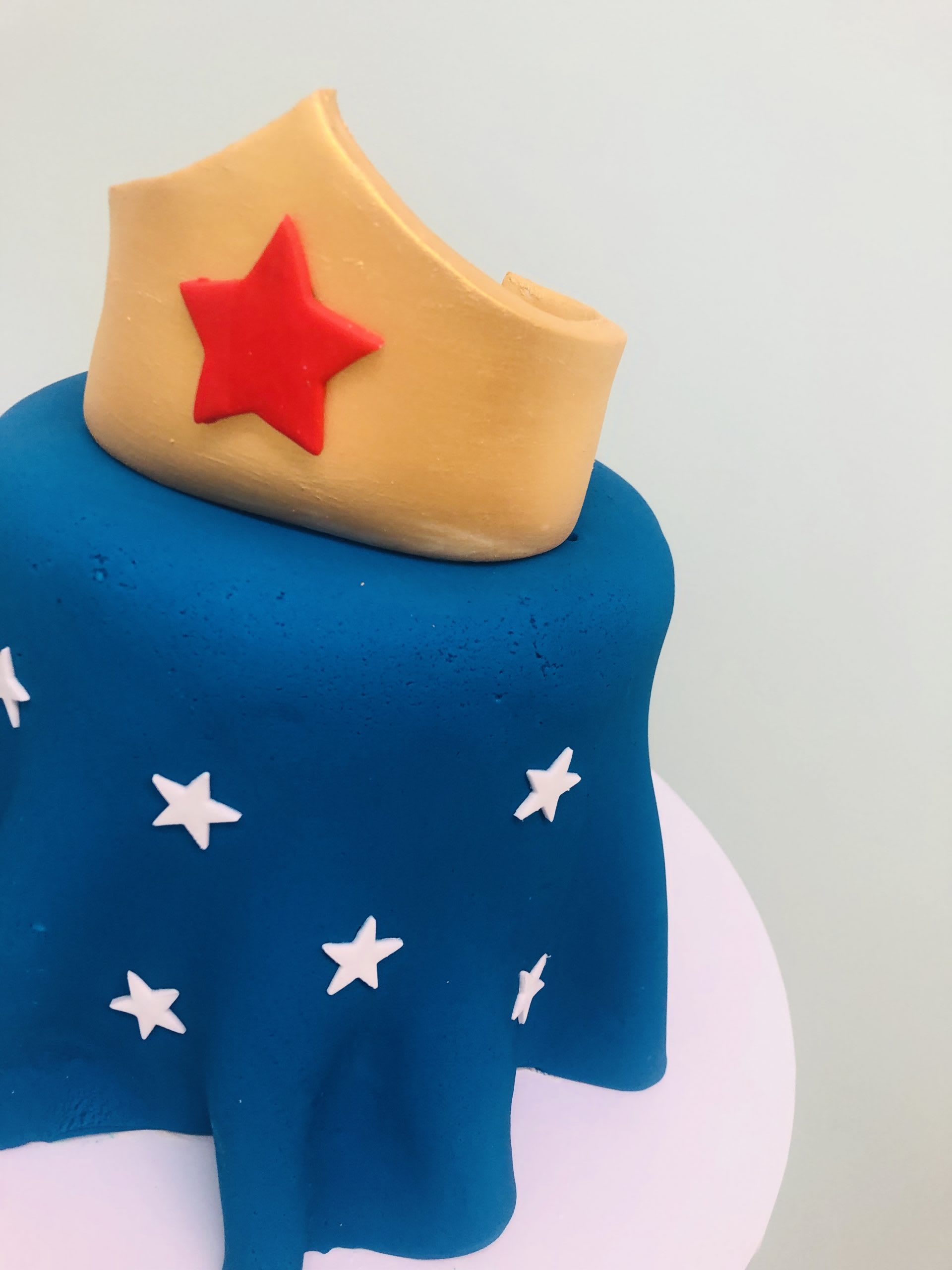 Single Wonder Woman Single Wonder Woman