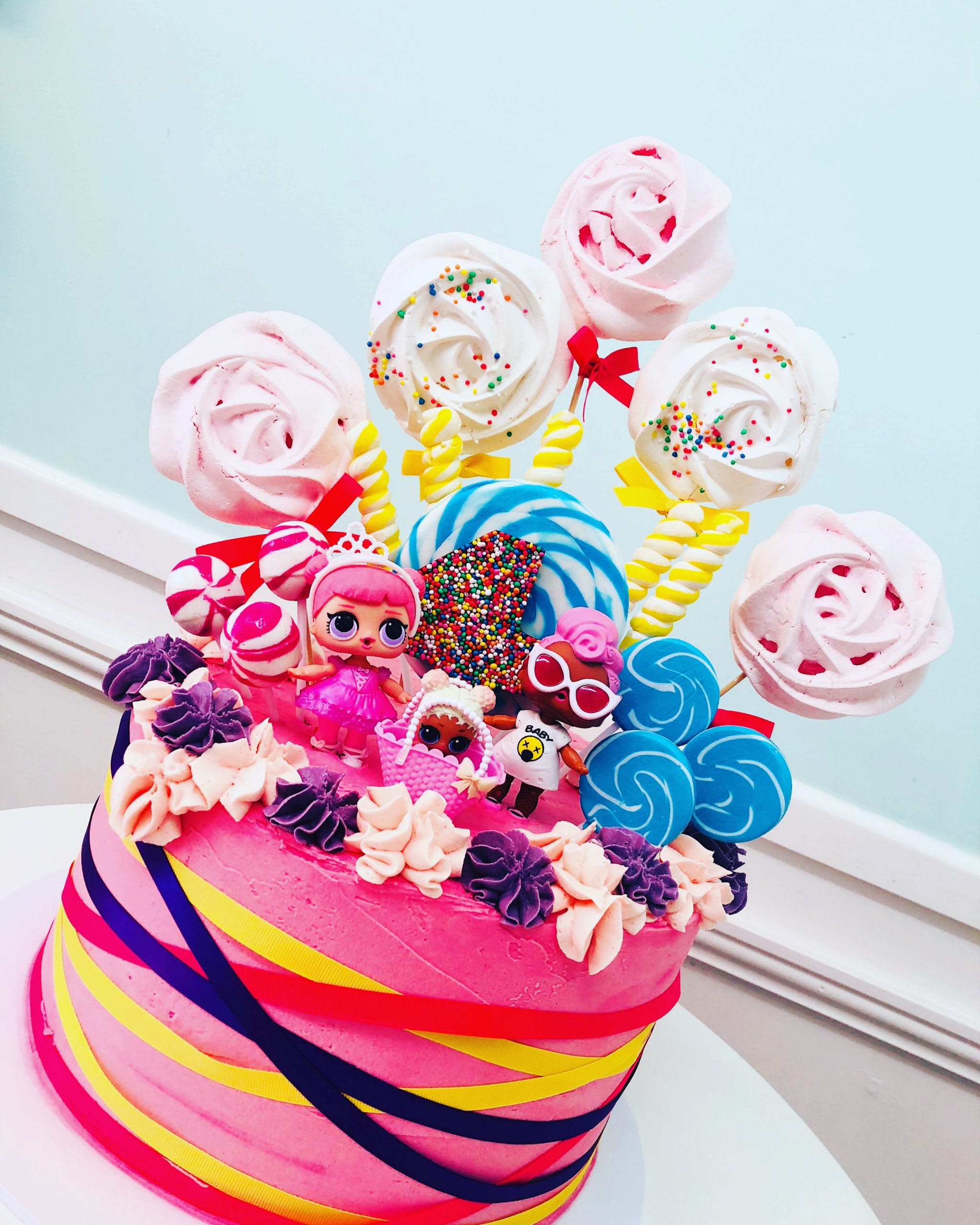 LOL Ribbon Cake LOL Ribbon Cake