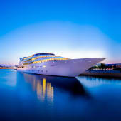 Executive Yacht Overnight Stay with Dinner and Wine on the Sunborn