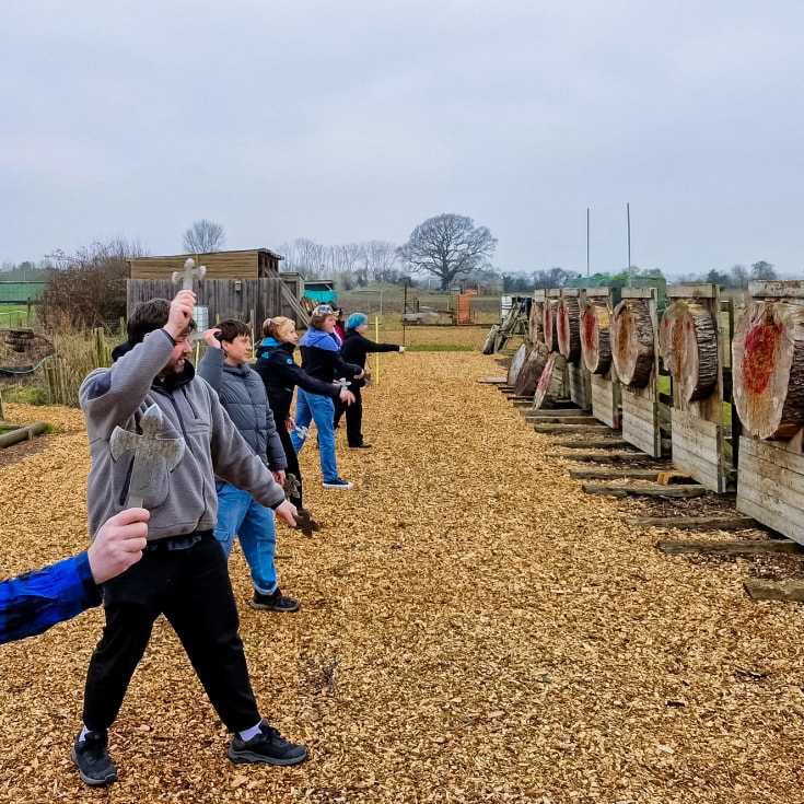 Knife Throwing Experience product image