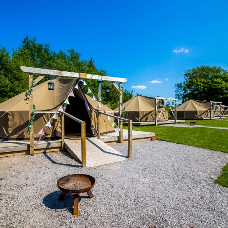Glamping Getaways product image