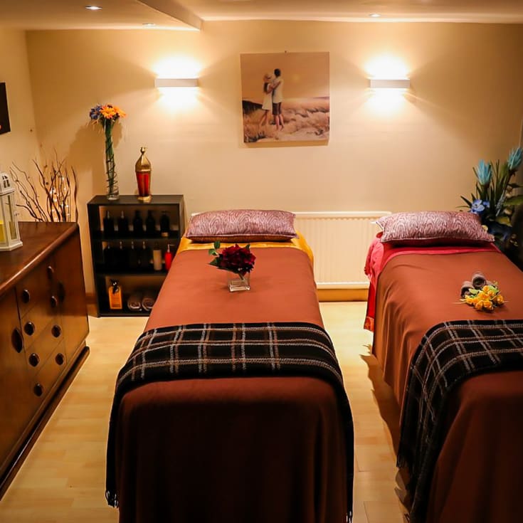 60 Minute Luxury Couples Massage at Mermaid product image