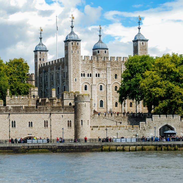 Entrance to Tower of London & 3 Course Meal at The Shakedown for 2 product image