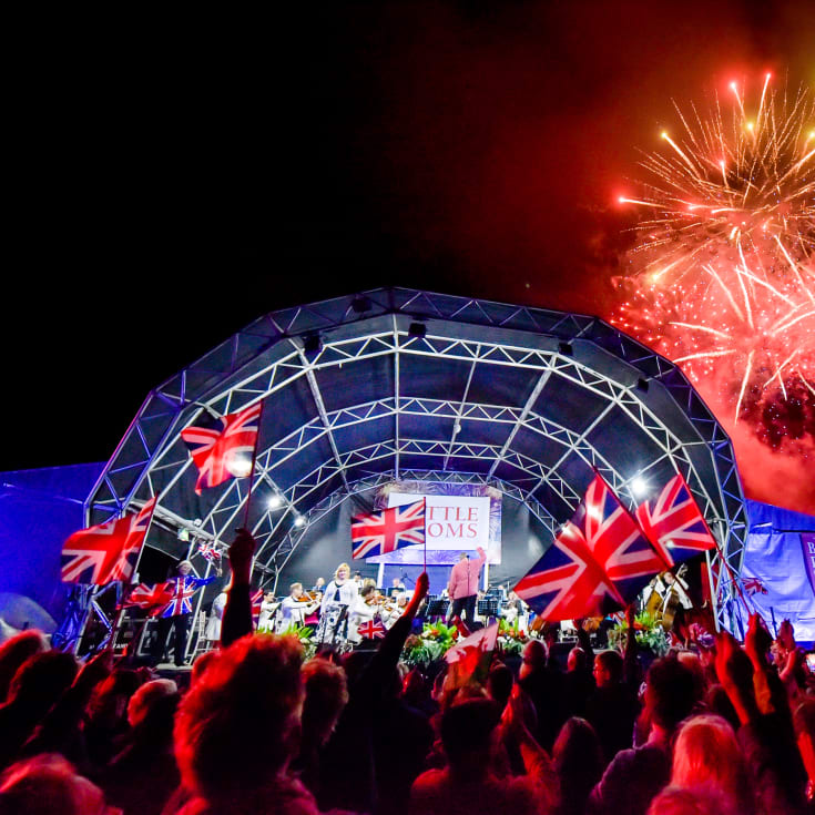 Deluxe Picnic at the Proms for Two product image