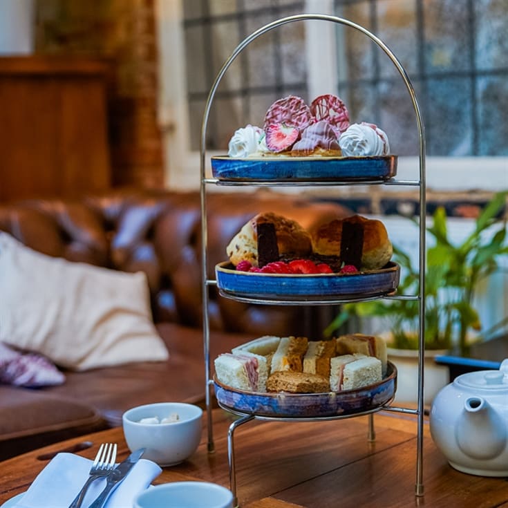 The Gift Experience Light/Cream Flowering Jasmine Afternoon Tea For Two At The Grove Cromer