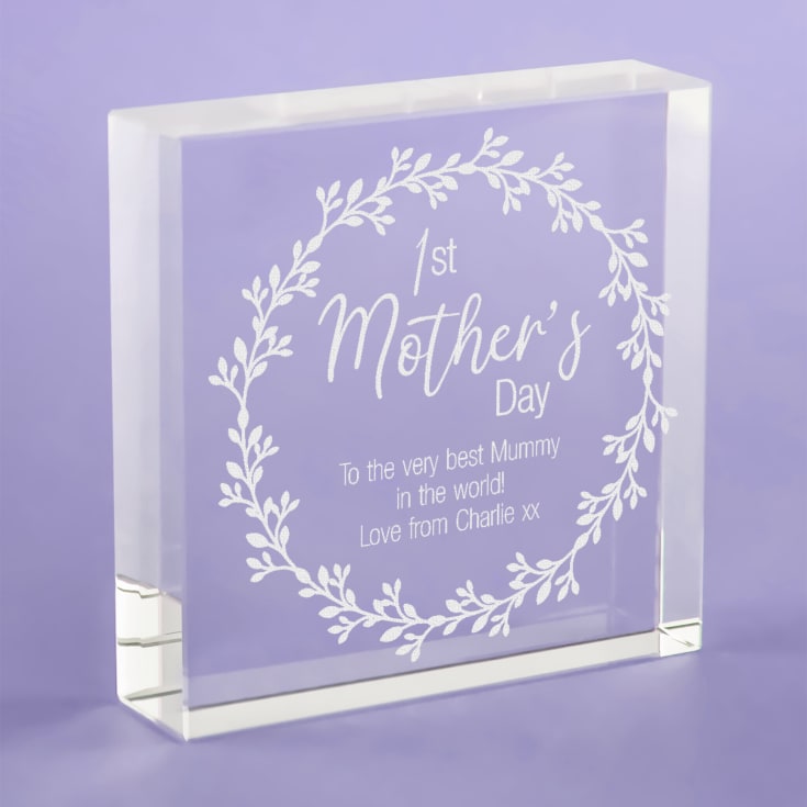 Personalised 1st Mother's Day Glass Keepsake - Wreath Design product image