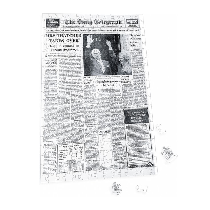 400 Piece Telegraph Front Page Newspaper Puzzle product image