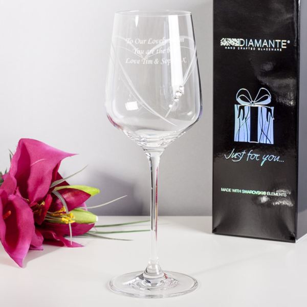 Engraved heart wine glass Engraved heart wine glass
