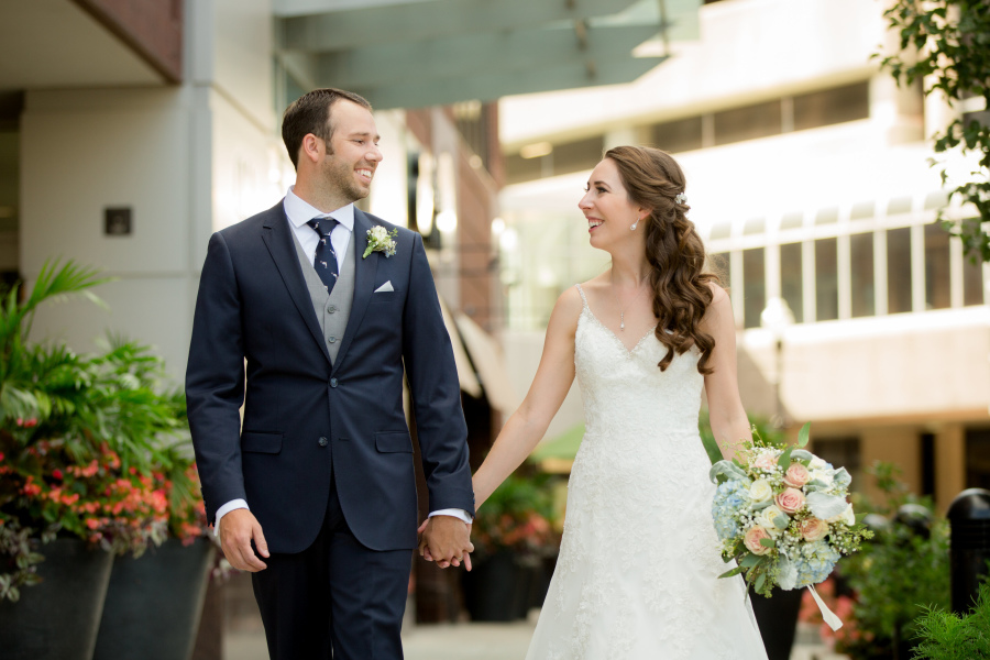 Jonathan and Liese - Real Weddings by SuitShop